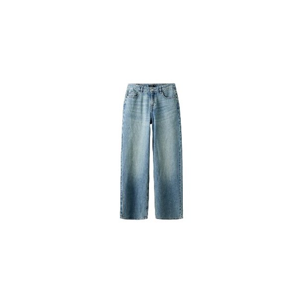 LMTD Medium Blue Bett Jeans