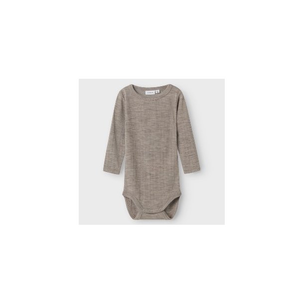 NAME IT Satelite Wang Wool Body